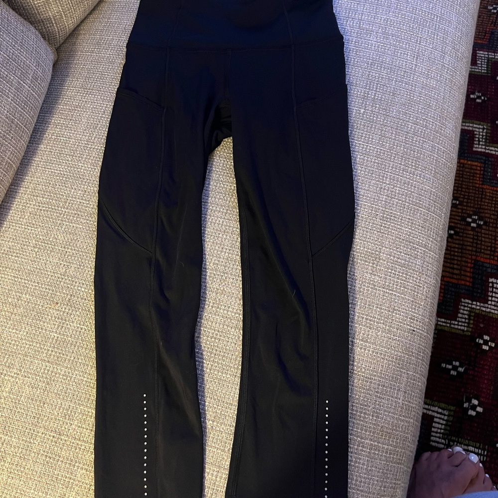 Lululemon crop pants size 2